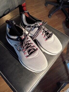 Skechers Men's Lightweight Gray Athletic Sneakers - Comfortable Daily Trainer